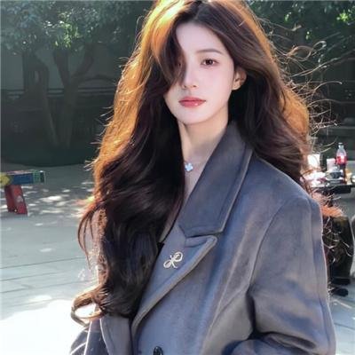 老师,您能坐在我旁边吗?